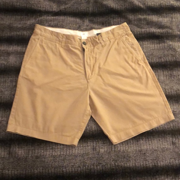 H&M Other - EUC H&M Mens Khaki Shorts 33 Waist